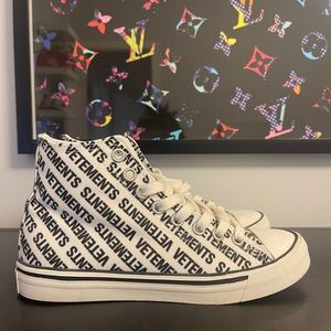 Vetements High top sneaker